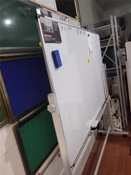 爱雯学 办公用品与培训用品定制加工，赋能教学演示新体验
